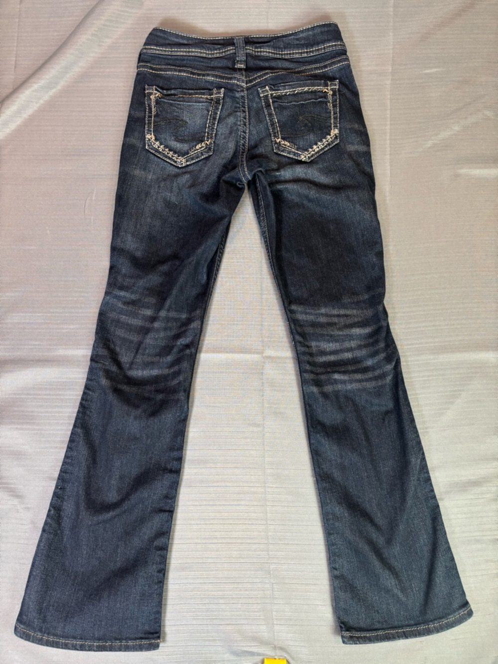 Silver Jeans Suki Slim Boot Jeans Women’s 26 Dark Wash Mid Rise Stretch Denim - Picture 4 of 9